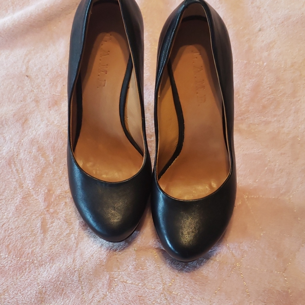 L.A.M.B. shoes